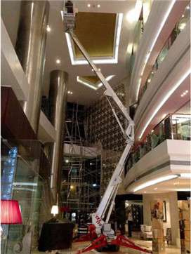 蜘蛛車1.jpg 蜘蛛車1.jpg蜘蛛式曲臂升降平臺-登高車-高空作業(yè)車:蜘蛛式曲臂升降平臺的優(yōu)勢